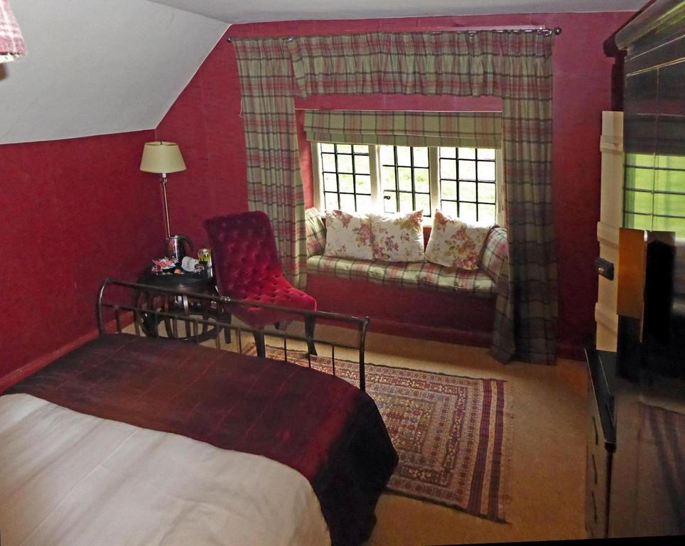 Hambro Arms Otel Milton Abbas Oda fotoğraf