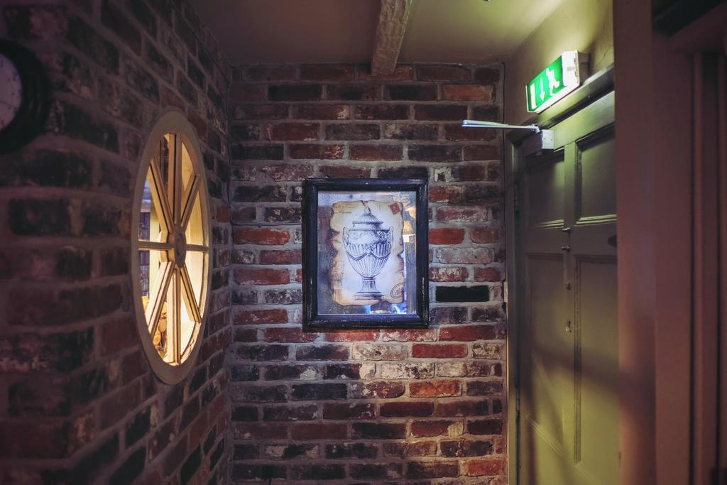 Hambro Arms Otel Milton Abbas Dış mekan fotoğraf